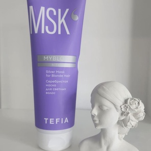 Серебристая маска для волос MYBLOND